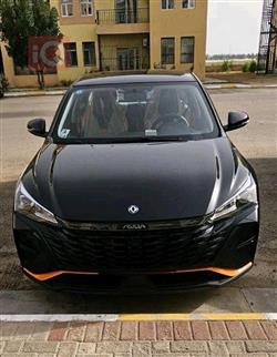 دۆنگ فینگ شاین